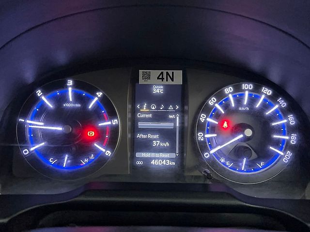 Used Toyota Innova Crysta [2016-2020] 2.4 V Diesel in Delhi