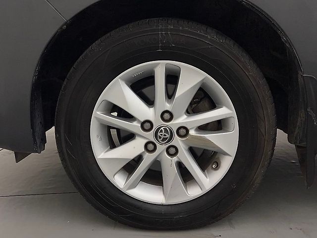 Used Toyota Innova Crysta [2016-2020] 2.4 V Diesel in Delhi