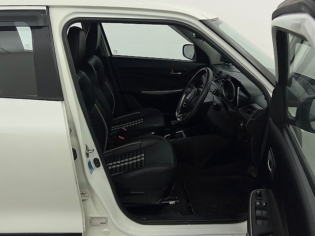 Used Maruti Suzuki Swift [2018-2021] ZXi AMT [2018-2019] in Delhi