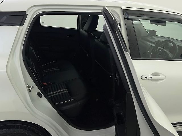 Used Maruti Suzuki Swift [2018-2021] ZXi AMT [2018-2019] in Delhi