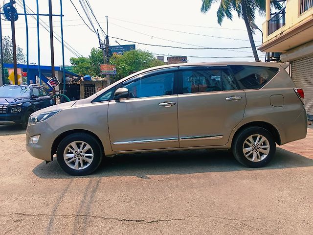 Used Toyota Innova Crysta [2016-2020] 2.4 VX 8 STR [2016-2020] in Kolkata