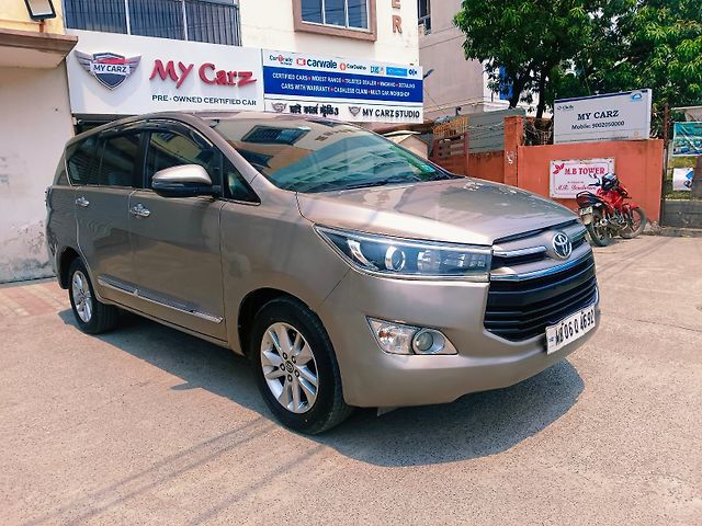 Used Toyota Innova Crysta [2016-2020] 2.4 VX 8 STR [2016-2020] in Kolkata
