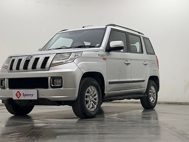 Used 2016 Mahindra TUV300 in Hyderabad