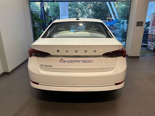 Used Skoda Octavia Style 2.0 in Mumbai