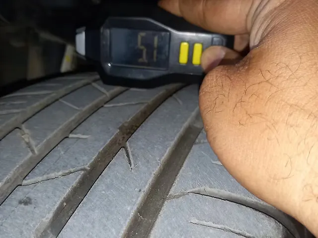 Used Volkswagen Virtus Topline 1.0 TSI MT in Ahmedabad