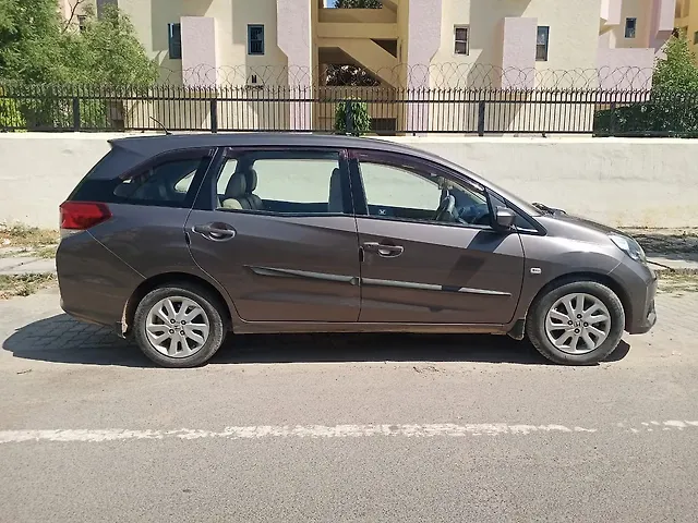Used Honda Mobilio E Petrol in Kanpur
