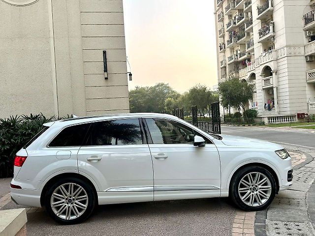 Used Audi Q7 [2015-2020] 45 TFSI Technology Pack in Delhi