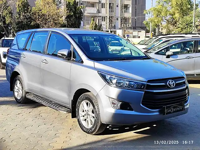 Used 2017 Toyota Innova Crysta in Jaipur