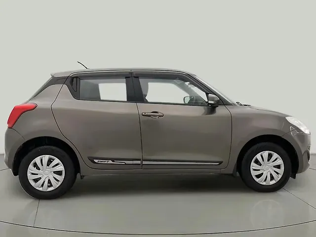 Used Maruti Suzuki Swift [2021-2024] VXi [2021-2023] in Ahmedabad