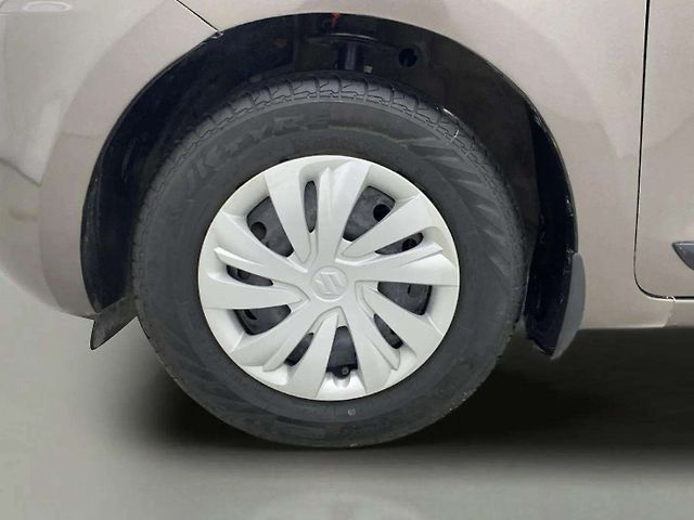 Used Maruti Suzuki Swift [2021-2024] VXi [2021-2023] in Ahmedabad