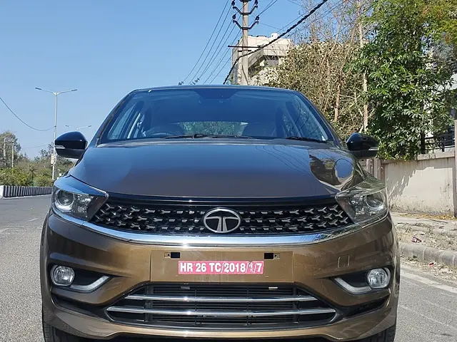 Used 2024 Tata Tigor in Delhi