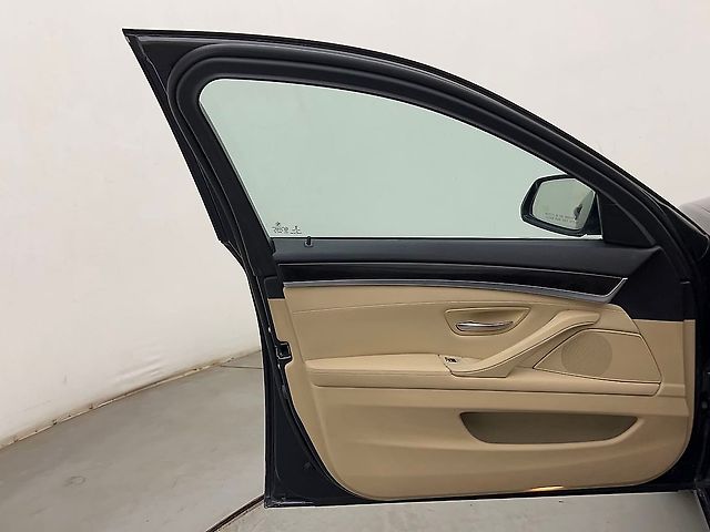 Used BMW 5 Series [2013-2017] 520d Prestige in Mumbai