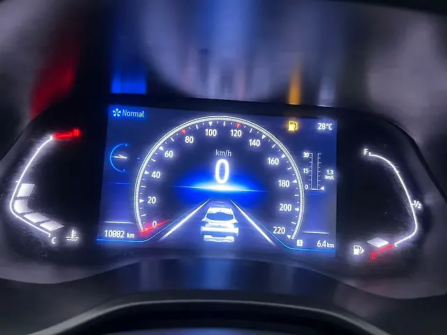 Used Renault Kiger [2021-2022] RXZ MT in Mumbai