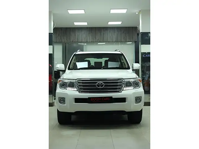 Used 2013 Toyota Land Cruiser in Chennai