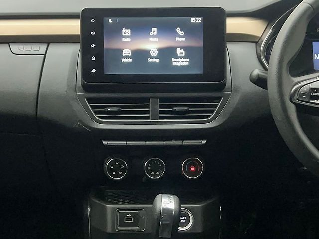 Used Renault Kiger [2021-2022] RXT AMT in Pune