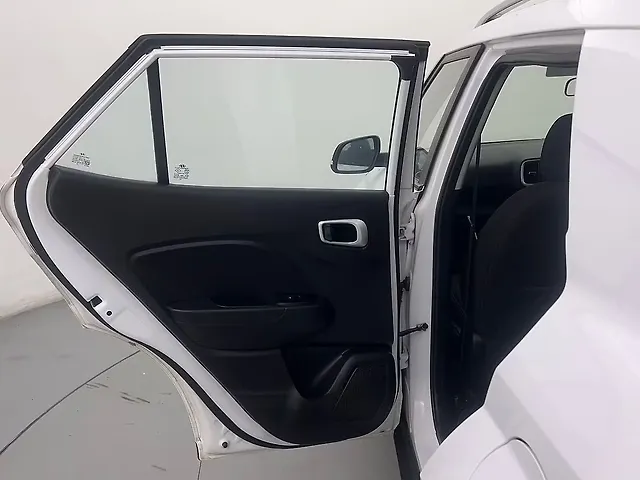 Used Hyundai Venue SX 1.5 CRDi in Ghaziabad