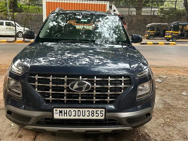 Used 2021 Hyundai Venue in Mumbai