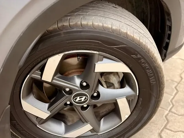 Used Hyundai Venue [2019-2022] SX 1.4 (O) CRDi in Surat