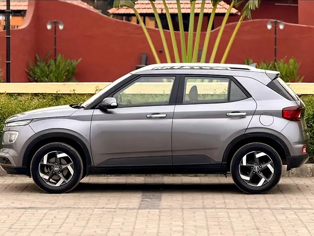 Used Hyundai Venue [2019-2022] SX 1.4 (O) CRDi in Surat