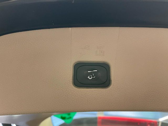 Used Ford Endeavour Titanium Plus 2.0 4x4 AT in Mumbai