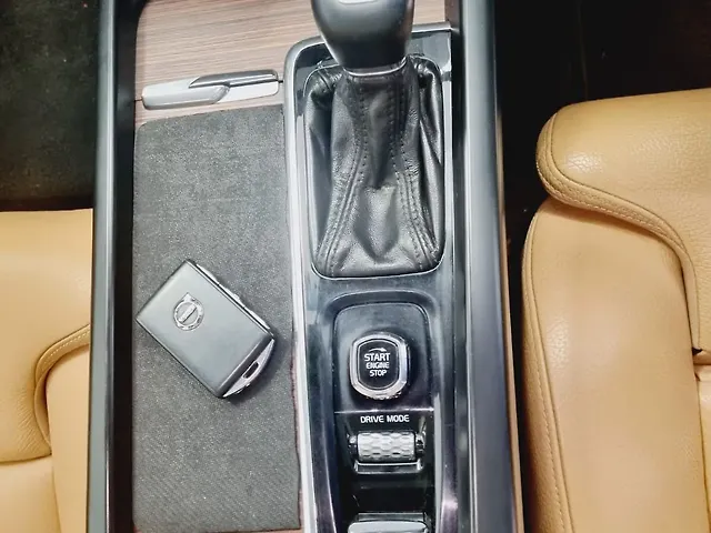 Used Volvo S60 [2015-2020] Momentum [2015-2020] in Mumbai