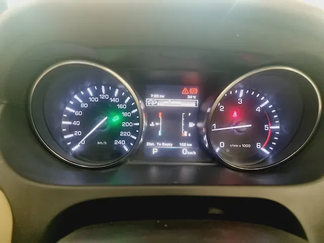 Used Land Rover Discovery 3.0 HSE Luxury Diesel in Mumbai