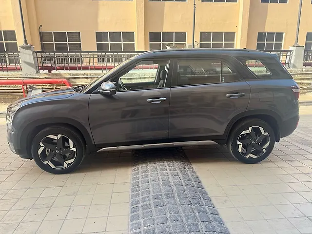 Used Hyundai Alcazar [2021-2023] Platinum 7 STR 1.5 Diesel in Ghaziabad