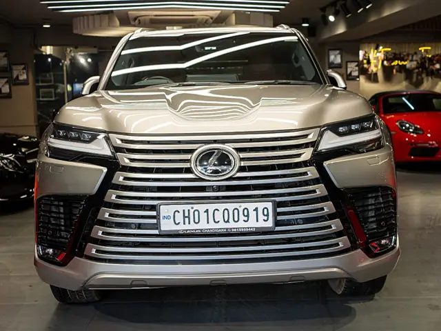 Used 2023 Lexus LX in Delhi