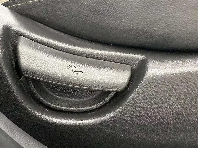 Used Hyundai Grand i10 Sportz (O) AT 1.2 Kappa VTVT [2017-2018] in Delhi