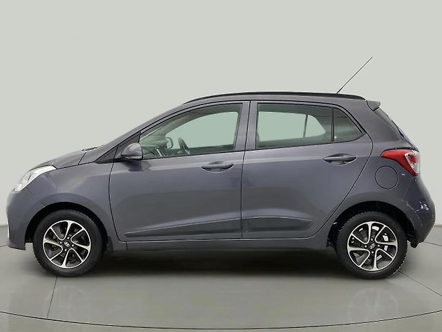 Used Hyundai Grand i10 Sportz (O) AT 1.2 Kappa VTVT [2017-2018] in Delhi