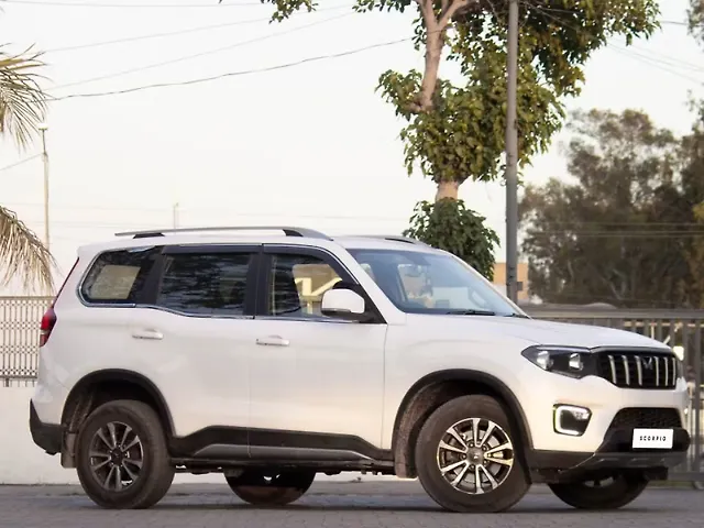 Used Mahindra Scorpio N Z6 Diesel AT 2WD 7 STR in Karnal
