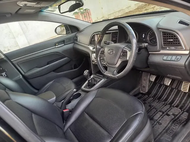 Used Hyundai Elantra [2016-2019] 1.6 SX (O) in Kanpur