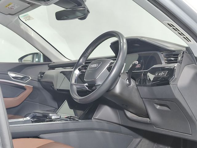Used Audi e-tron 55 [2021-2024] in Pune