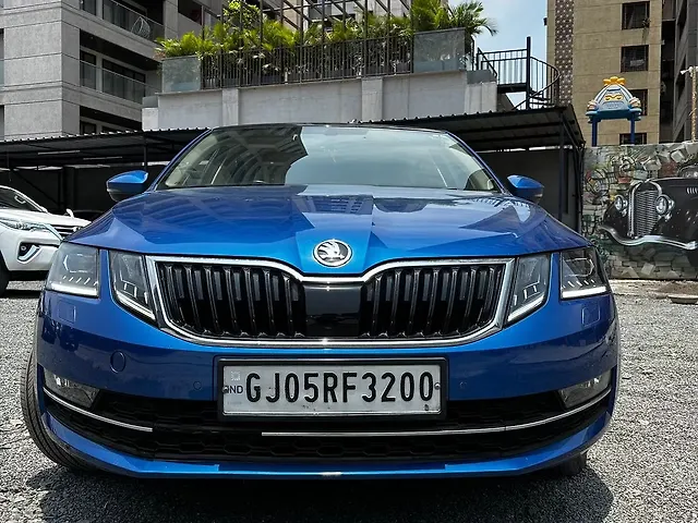 Used 2018 Skoda Octavia in Surat