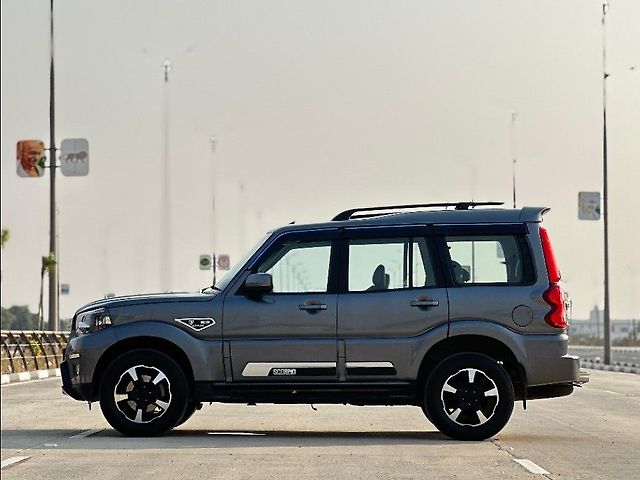 Used Mahindra Scorpio 2021 S11 in Surat