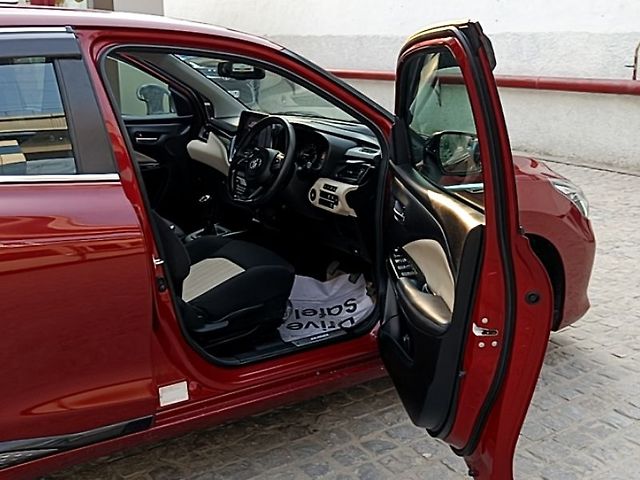 Used Toyota Glanza V [2022-2023] in Delhi