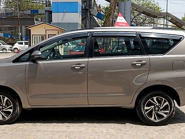 Used Toyota Innova Crysta [2020-2023] GX 2.7 7 STR in Delhi