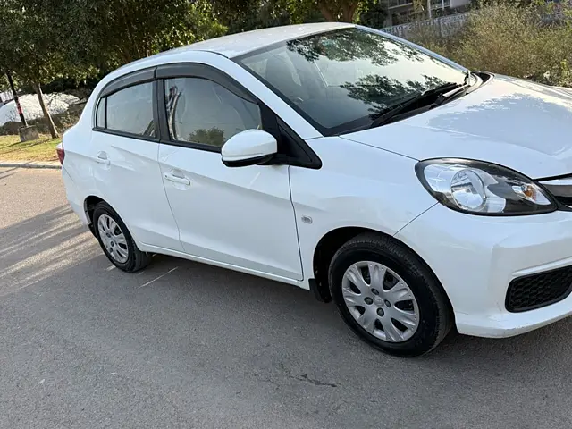 Used 2017 Honda Amaze in Faridabad