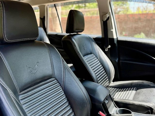 Used Toyota Innova Crysta [2016-2020] 2.4 G 7 STR [2016-2017] in Mohali