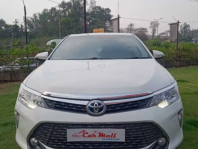 Used 2015 Toyota Camry in Nashik