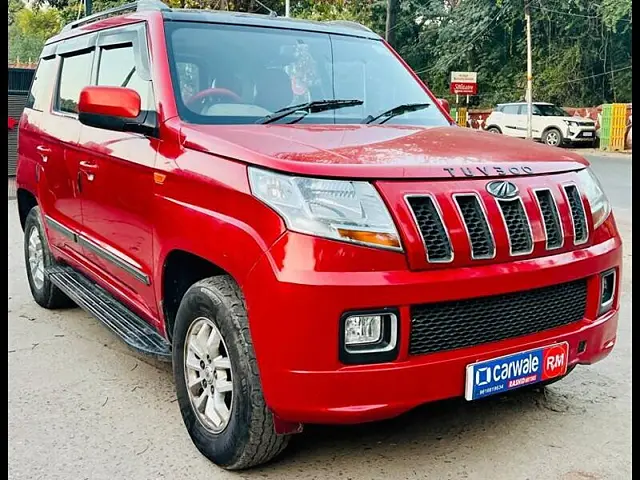 Used 2017 Mahindra TUV300 in Kanpur