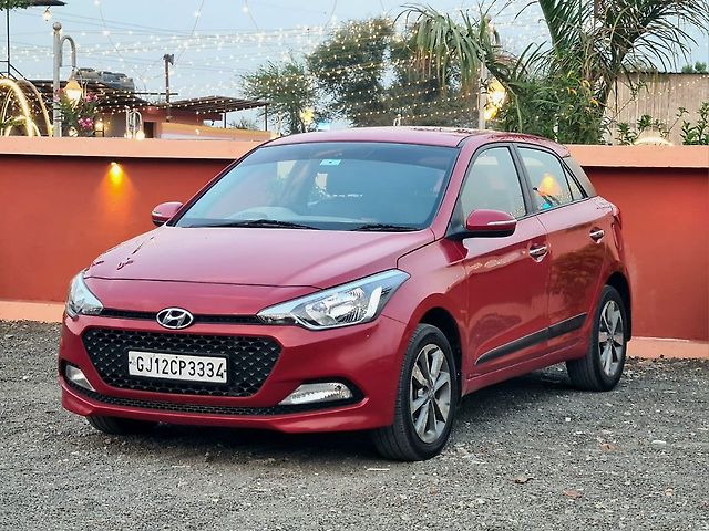 Used 2015 Hyundai Elite i20 in Surat