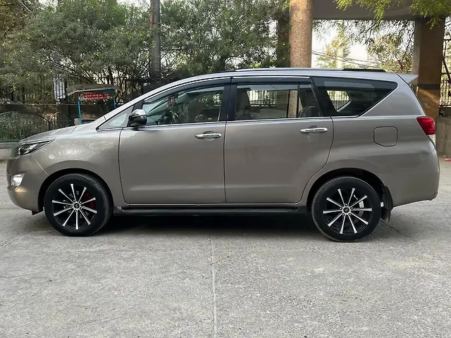 Used Toyota Innova Crysta [2016-2020] 2.8 ZX AT 7 STR [2016-2020] in Delhi