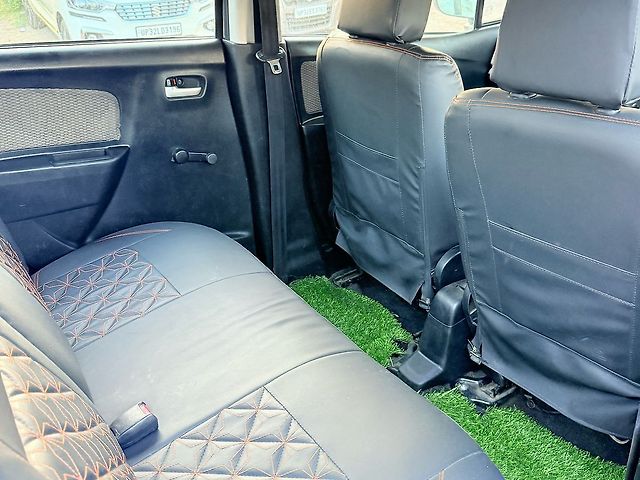 Used Maruti Suzuki Wagon R 1.0 [2010-2013] LXi in Lucknow