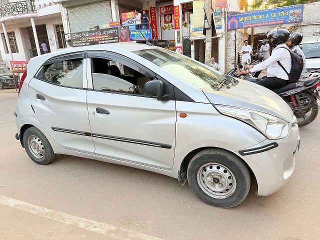 Used Hyundai Eon Era + in Lucknow