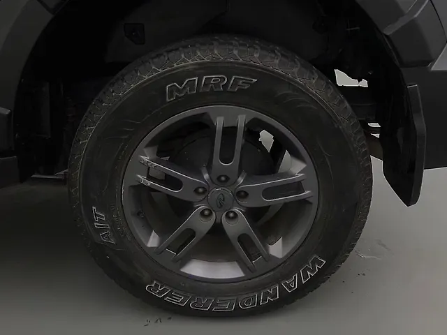 Used Mahindra Thar LX Convertible Petrol AT in Gurgaon