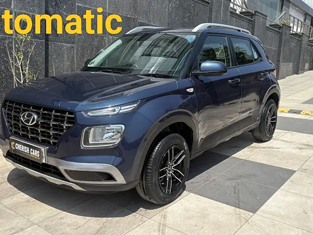 Used 2020 Hyundai Venue in Delhi
