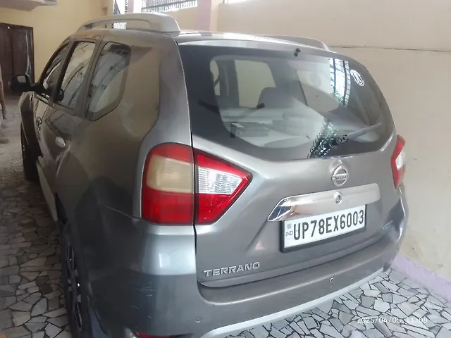 Used Nissan Terrano XV Premium AMT in Kanpur