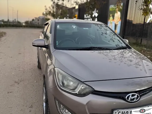 Used Hyundai i20 [2010-2012] Sportz 1.4 CRDI in Mohali