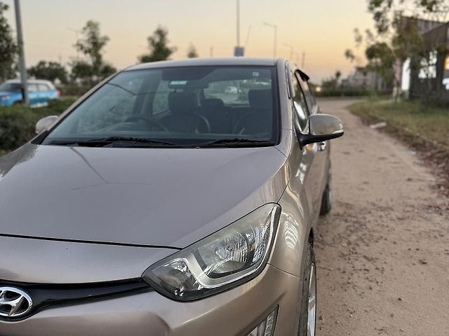 Used Hyundai i20 [2010-2012] Sportz 1.4 CRDI in Mohali